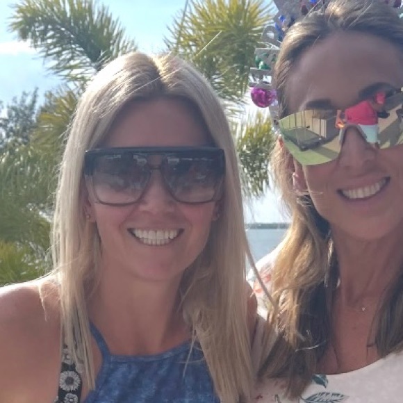 Gucci GG3532 Grey Tortoise and Clear Sunglasses and Case - Picture 8 of 8